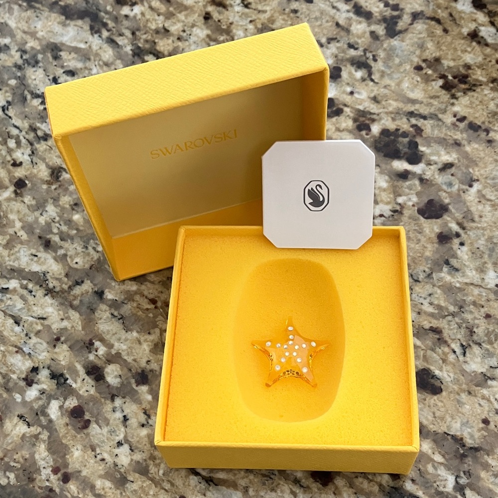 💛Swarovski Gold Starfish Accent with Blue Crystals💛 - Picture 4 of 4